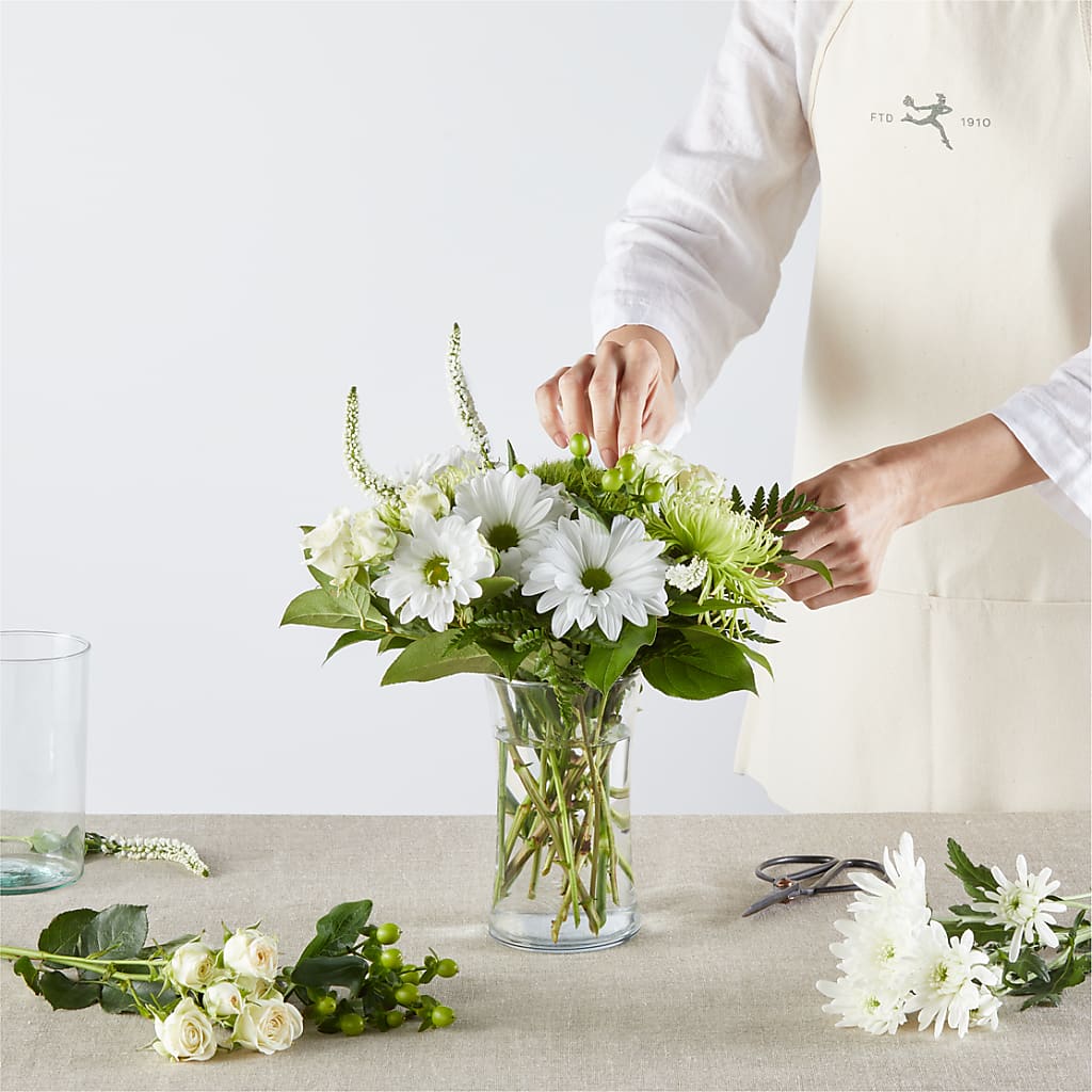 Irish Garden - A Florist Original – Tala Florist Northshore, North Vancouver BC