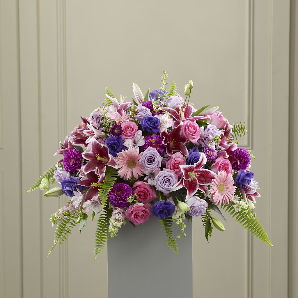 Fare Thee Well Pedestal – Tala Florist Northshore, North Vancouver BC