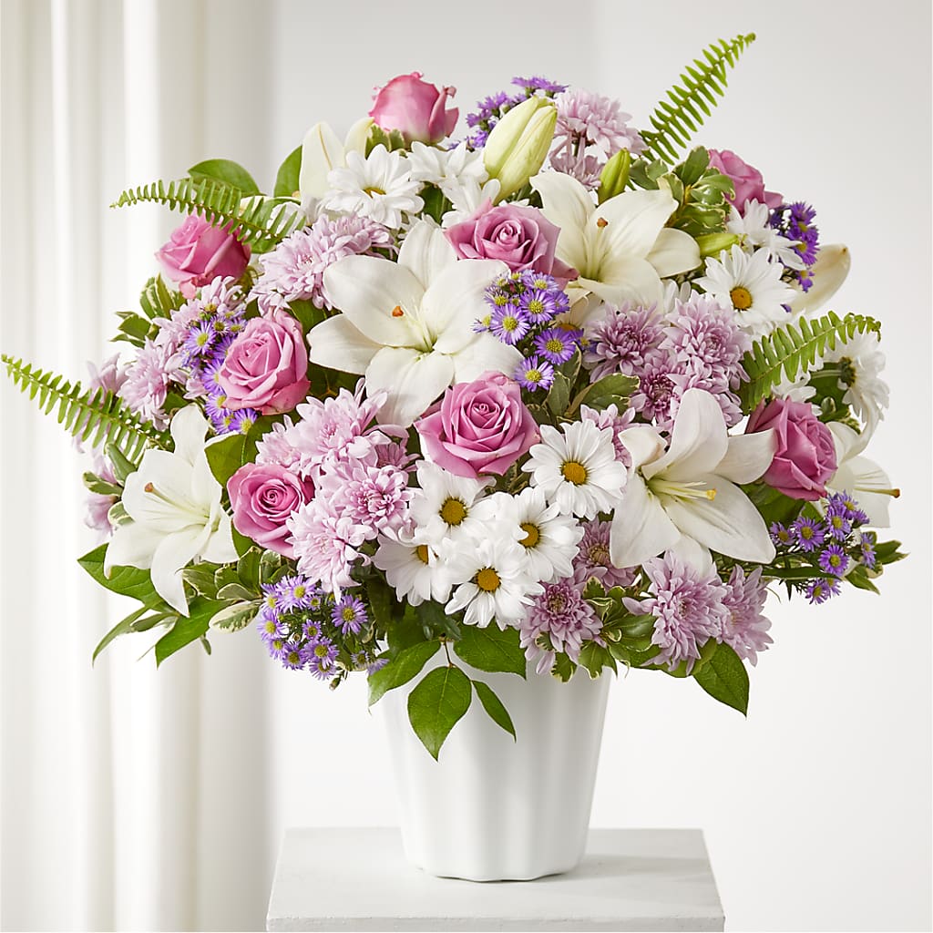 Warmest Thoughts Tabletop Basket – Tala Florist Northshore, North Vancouver BC
