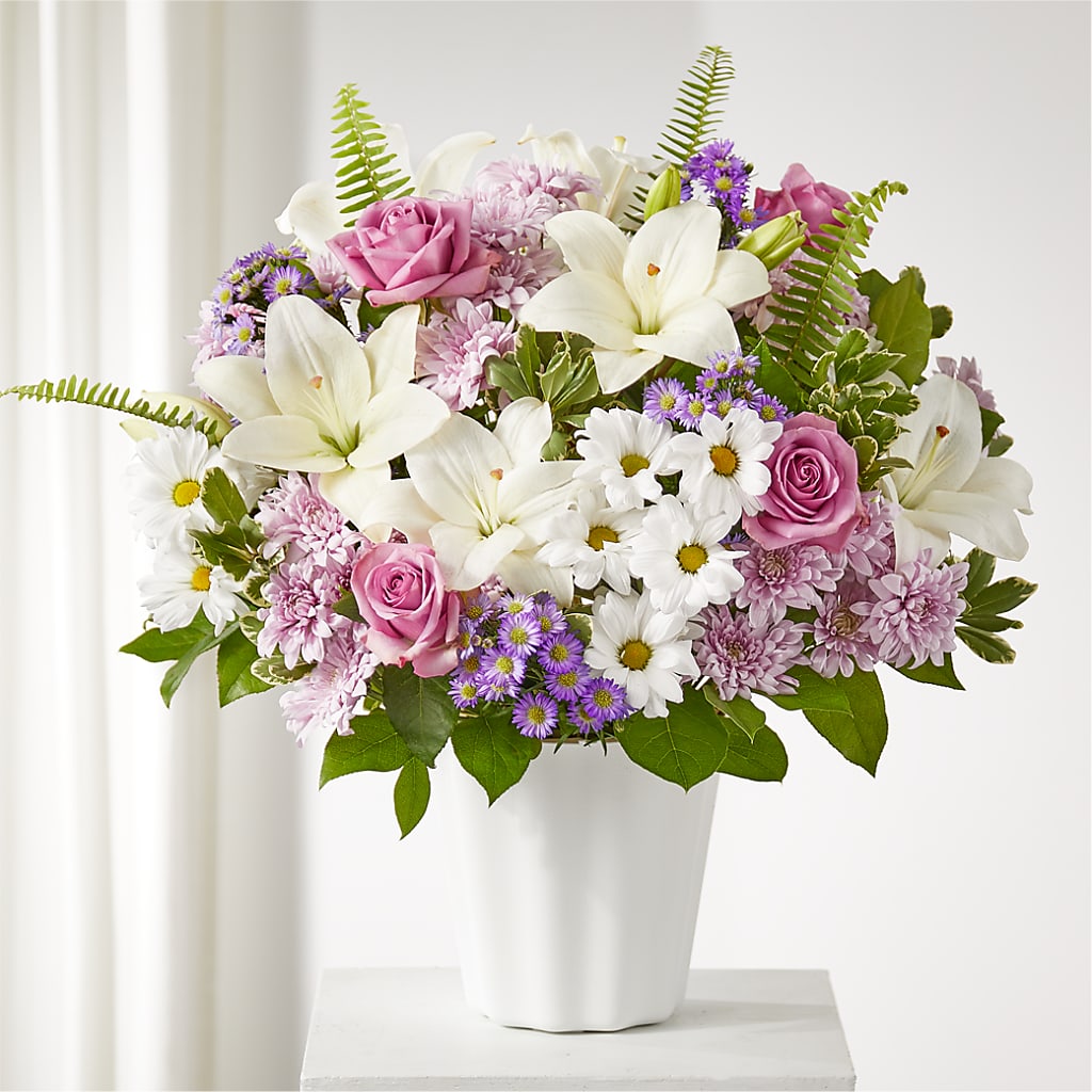 Warmest Thoughts Tabletop Basket – Tala Florist Northshore, North Vancouver BC