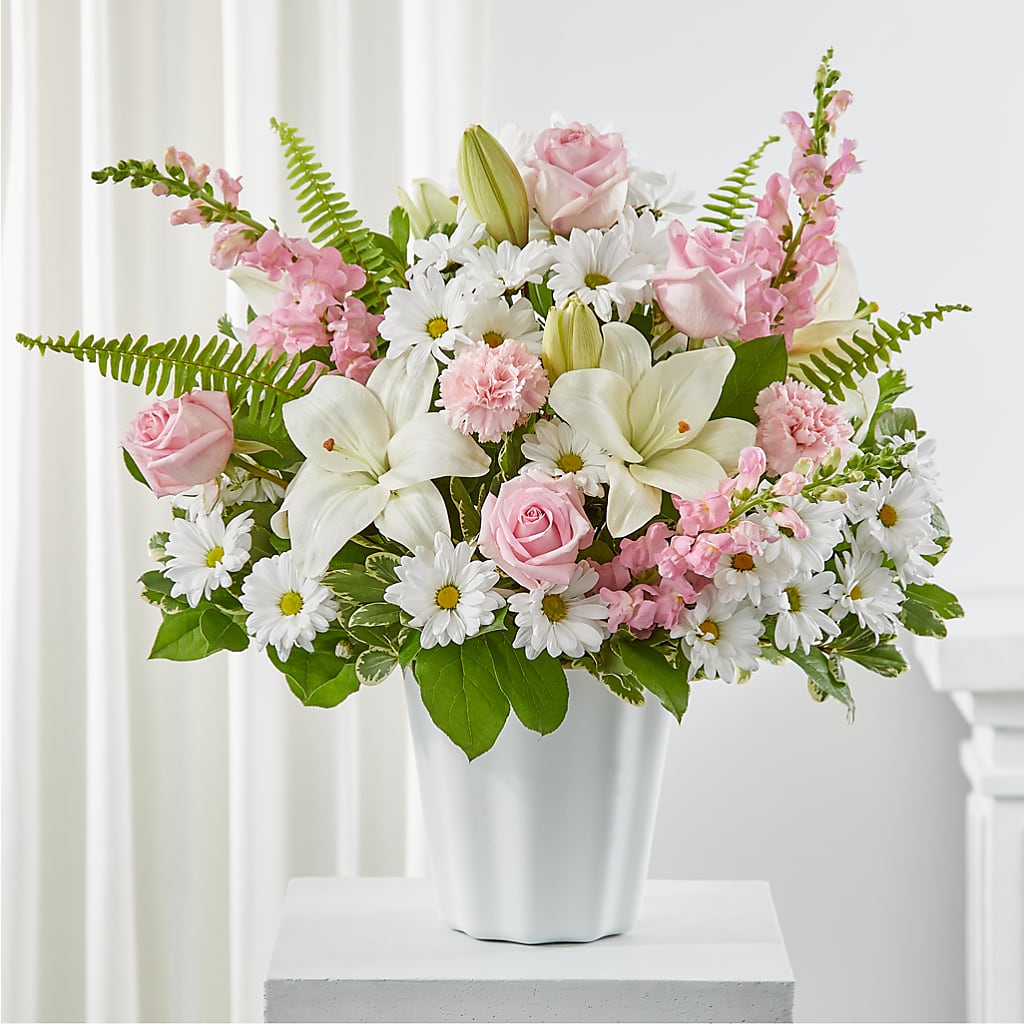 Soft Touch Tabletop Basket – Tala Florist Northshore, North Vancouver BC