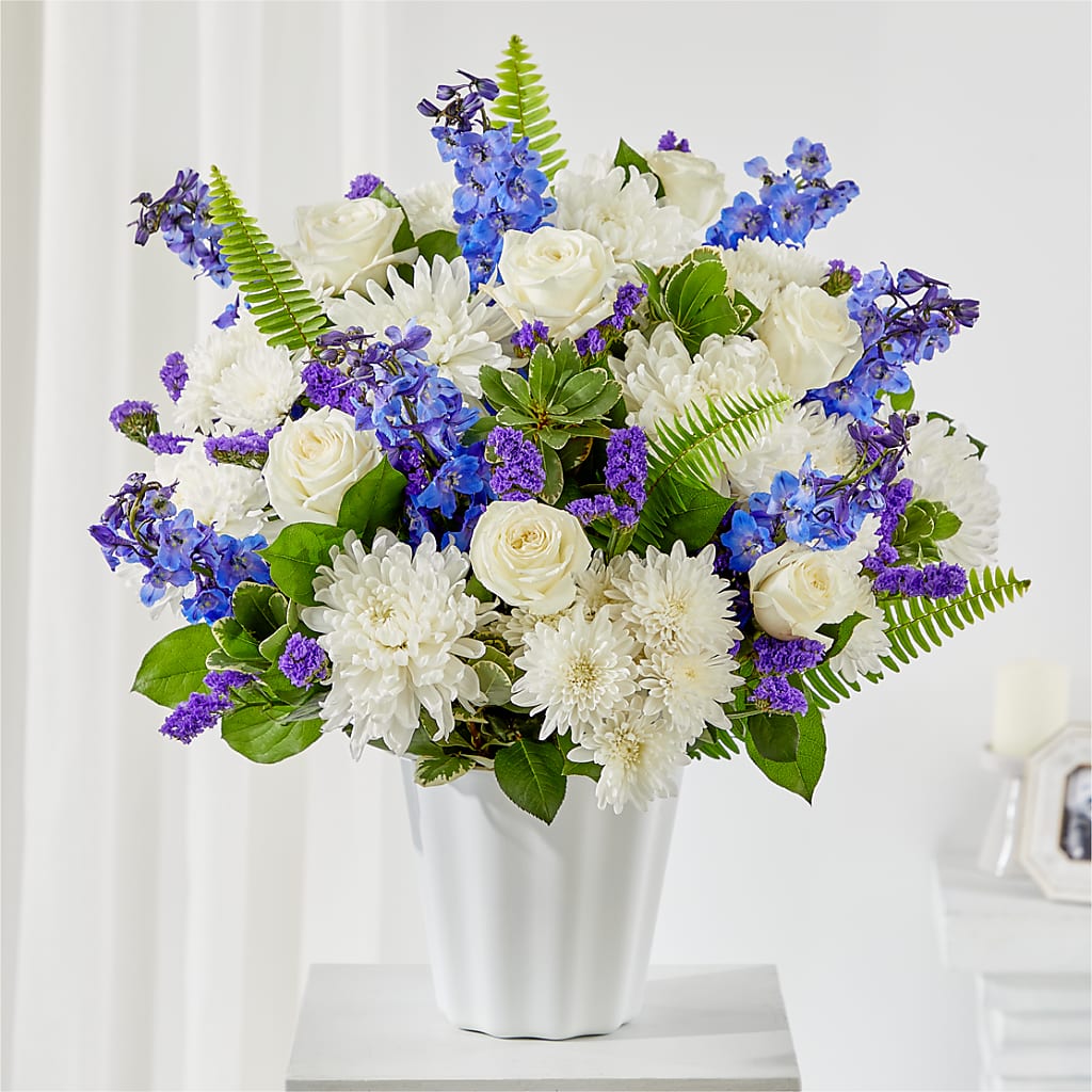 Hold Dear Tabletop Basket – Tala Florist Northshore, North Vancouver BC