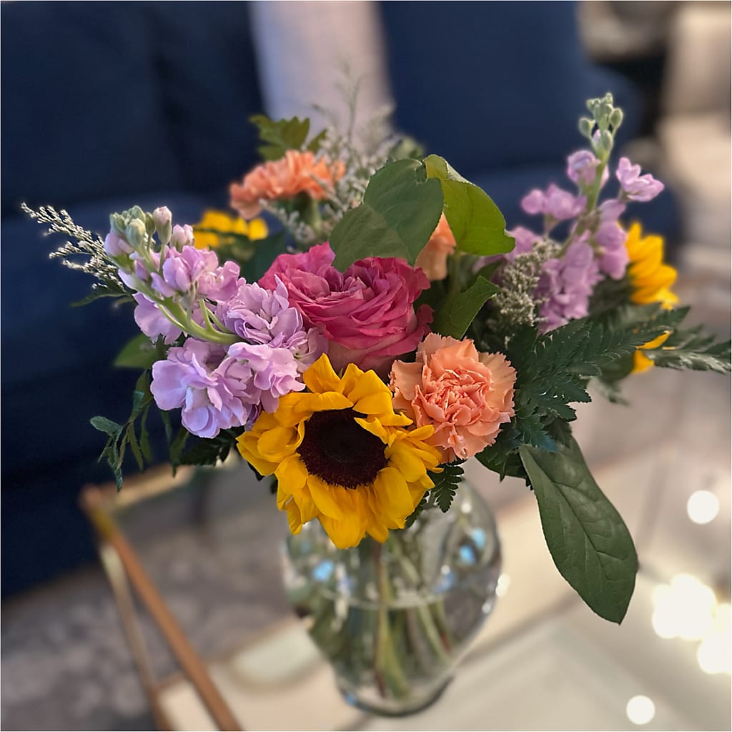 Yellow Brick Road Bouquet – Tala Florist Northshore, North Vancouver BC