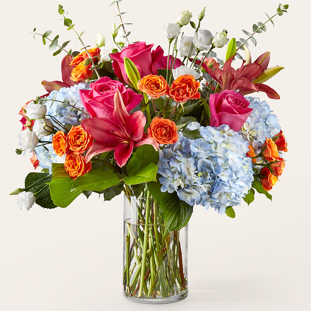Awestruck Luxury Bouquet – Tala Florist Northshore, North Vancouver BC