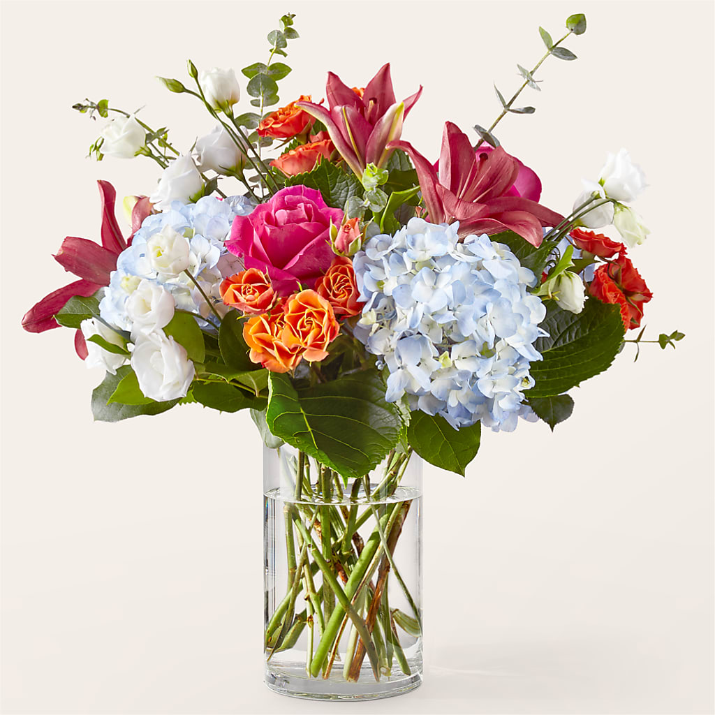 Awestruck Luxury Bouquet – Tala Florist Northshore, North Vancouver BC
