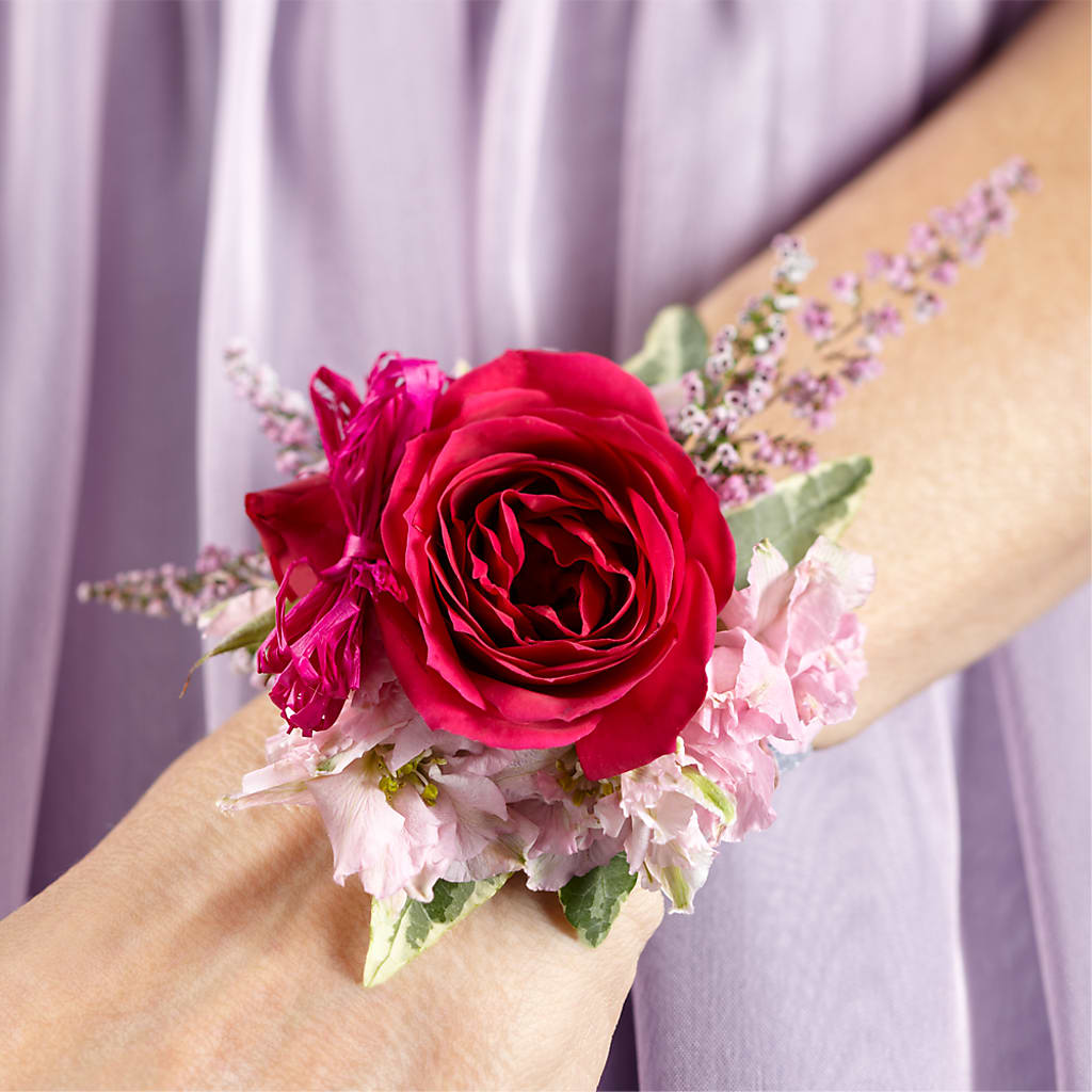 Rose Charm Corsage – Tala Florist Northshore, North Vancouver BC