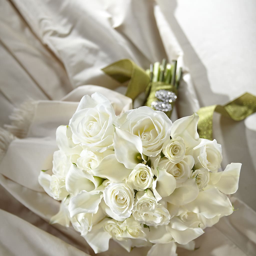 Serene Highness Bouquet – Tala Florist Northshore, North Vancouver BC