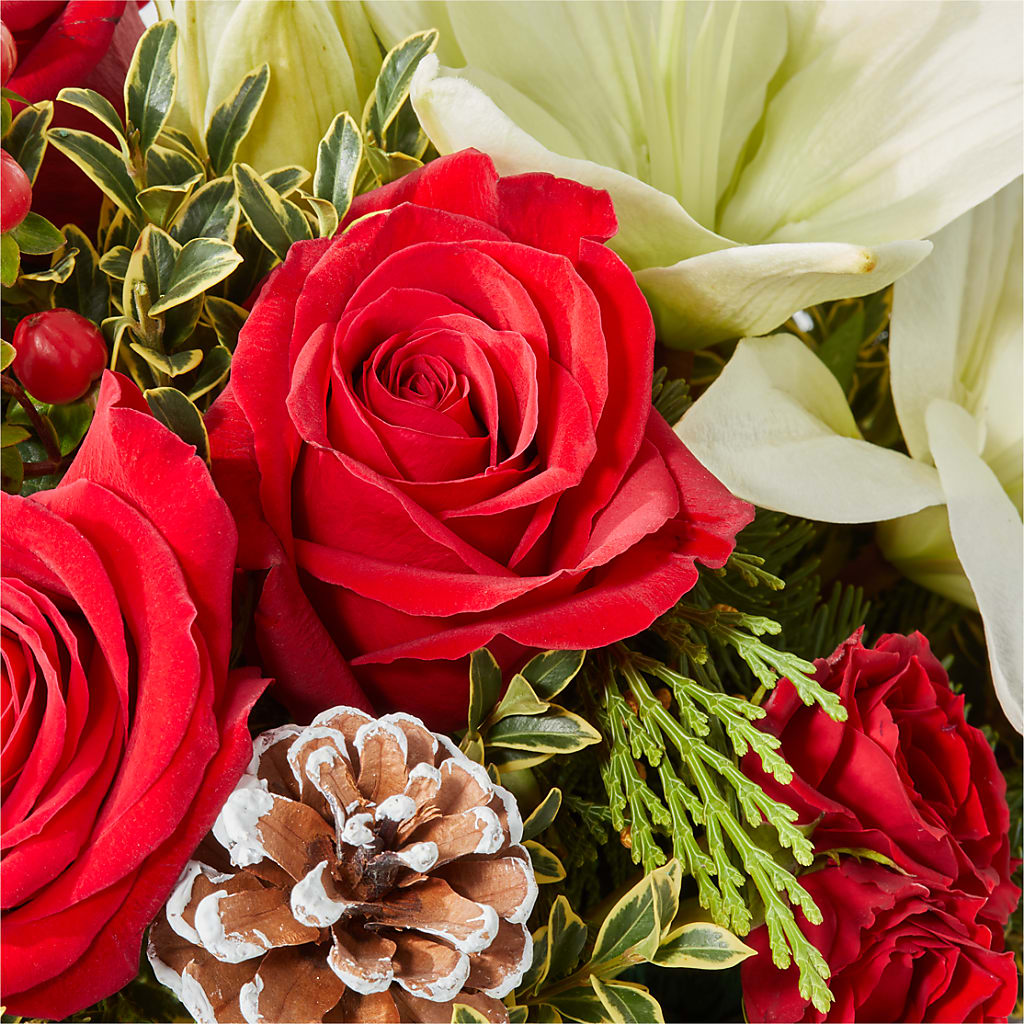 Snowy Wonderland Bouquet –  Tala Florist Northshore, North Vancouver BC