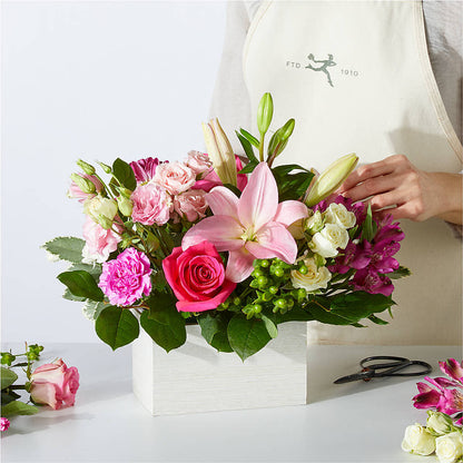 Sweetberry Box – A Florist Original –  Tala Florist Northshore, North Vancouver BC