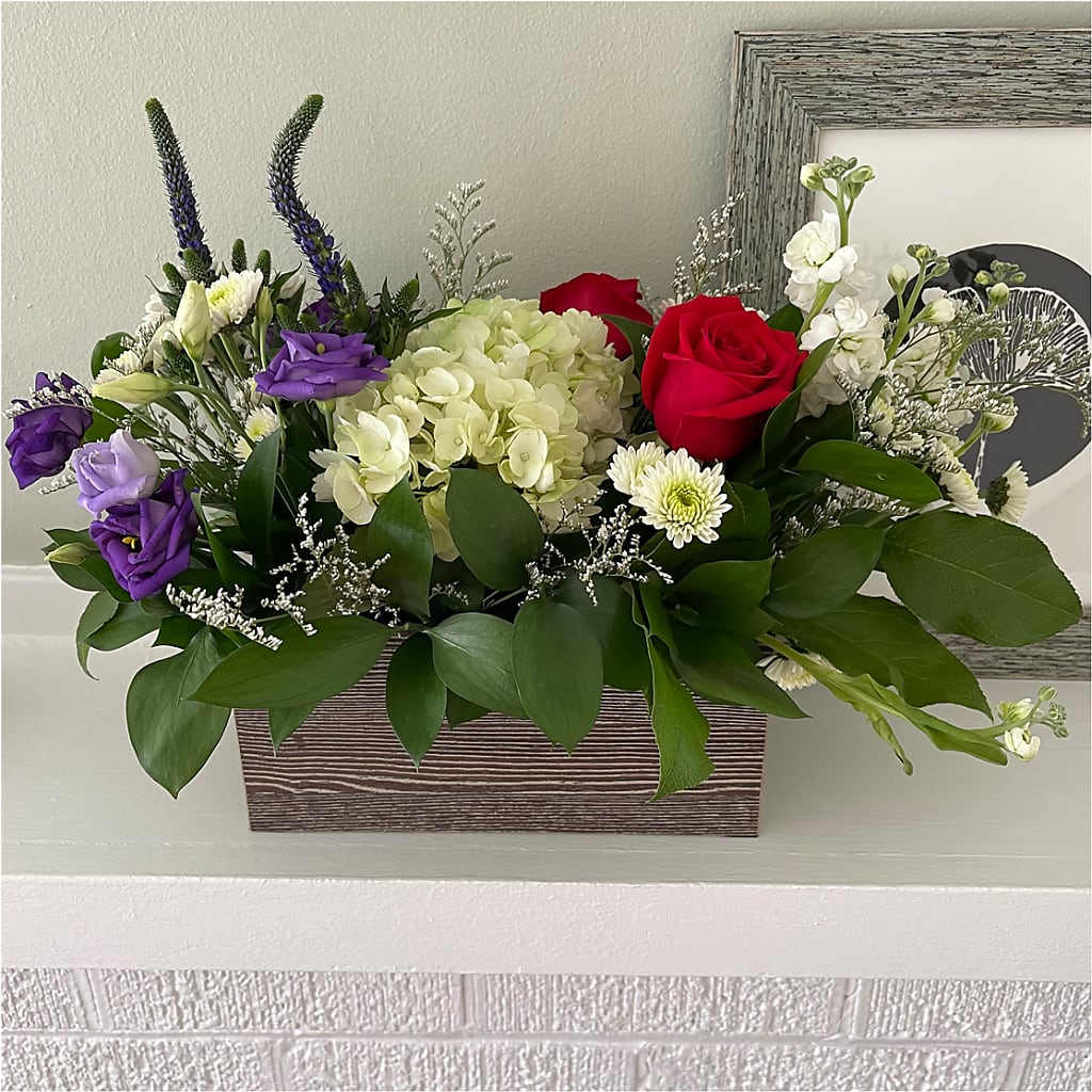 Sweet Magnolia Bouquet –  Tala Florist Northshore, North Vancouver BC