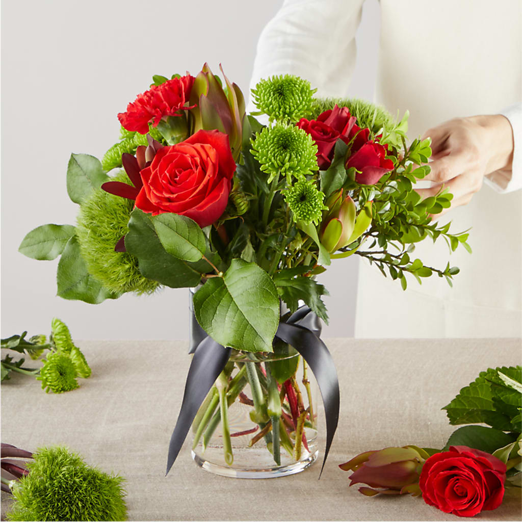 Heritage Kindle – A Florist Original –  Tala Florist Northshore, North Vancouver BC