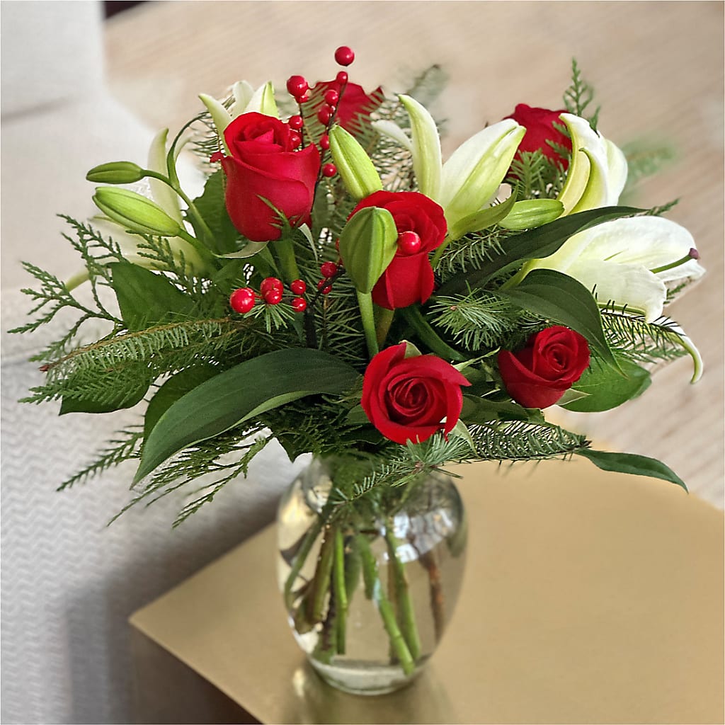 Sparkling Snowflakes Bouquet –  Tala Florist Northshore, North Vancouver BC
