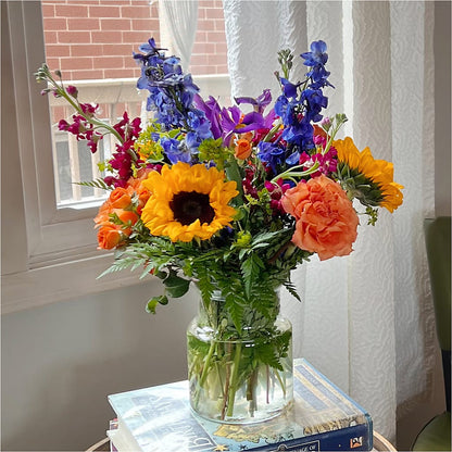 Rays of Life Bouquet –  Tala Florist Northshore, North Vancouver BC