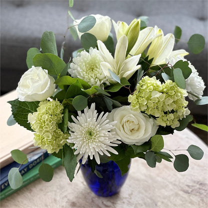 Snowy Dreams Bouquet –  Tala Florist Northshore, North Vancouver BC