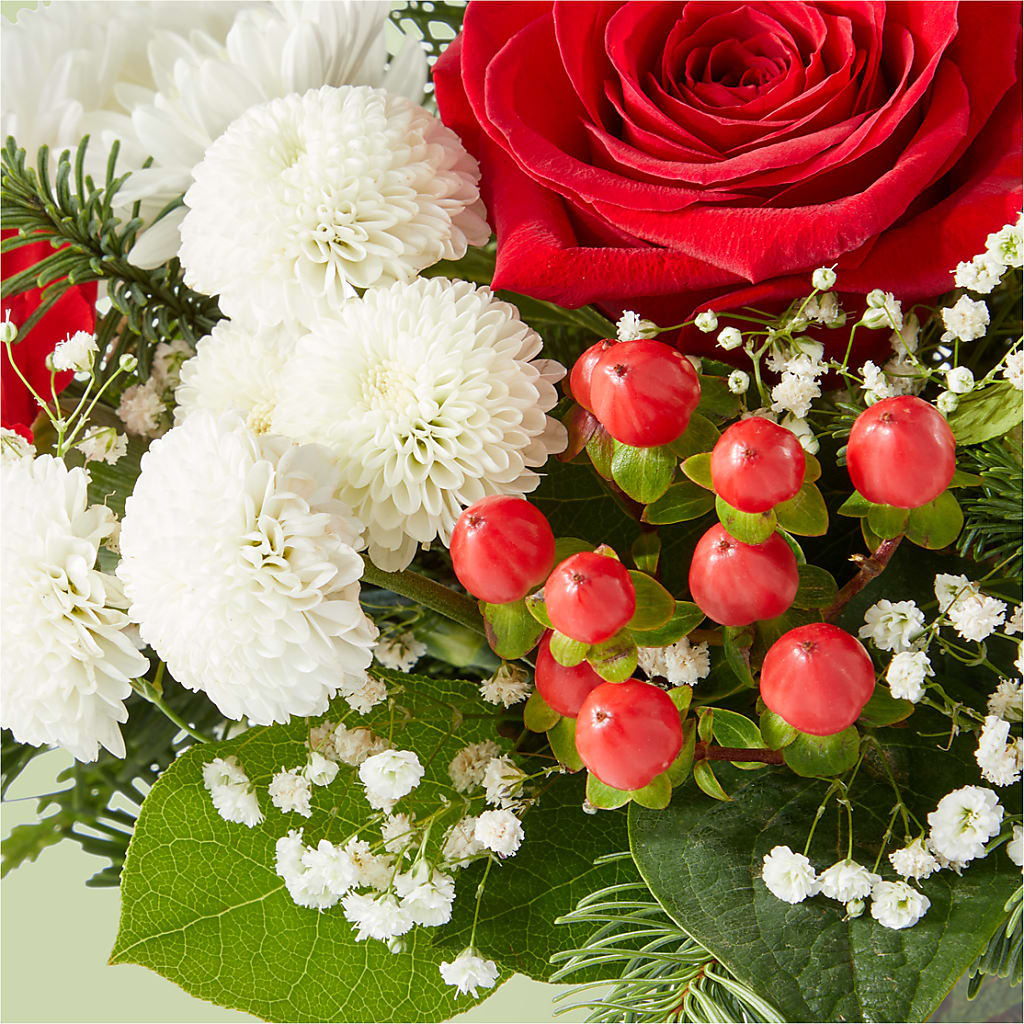 Chance of Flurries Bouquet –  Tala Florist Northshore, North Vancouver BC