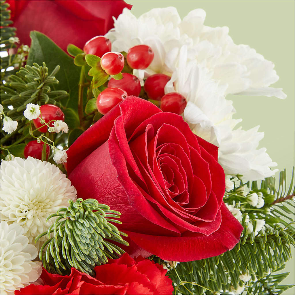 Chance of Flurries Bouquet –  Tala Florist Northshore, North Vancouver BC