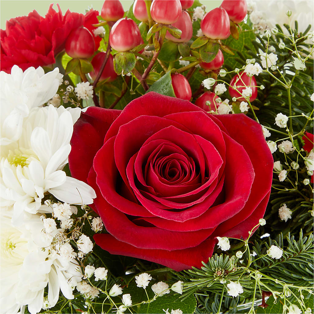 Chance of Flurries Bouquet –  Tala Florist Northshore, North Vancouver BC