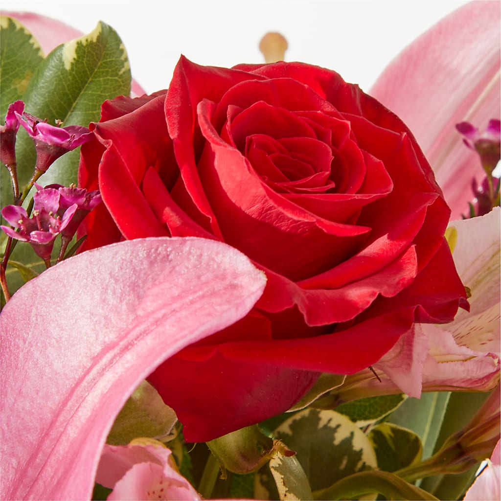 Lucky in Love Bouquet –  Tala Florist Northshore, North Vancouver BC